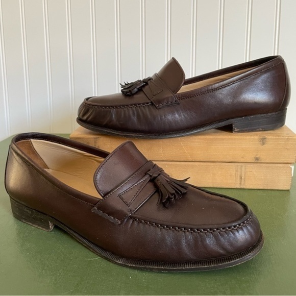 Gucci Unisex Classic Tasseled Loafers in Brown Smooth Leather - Picture 11 of 11